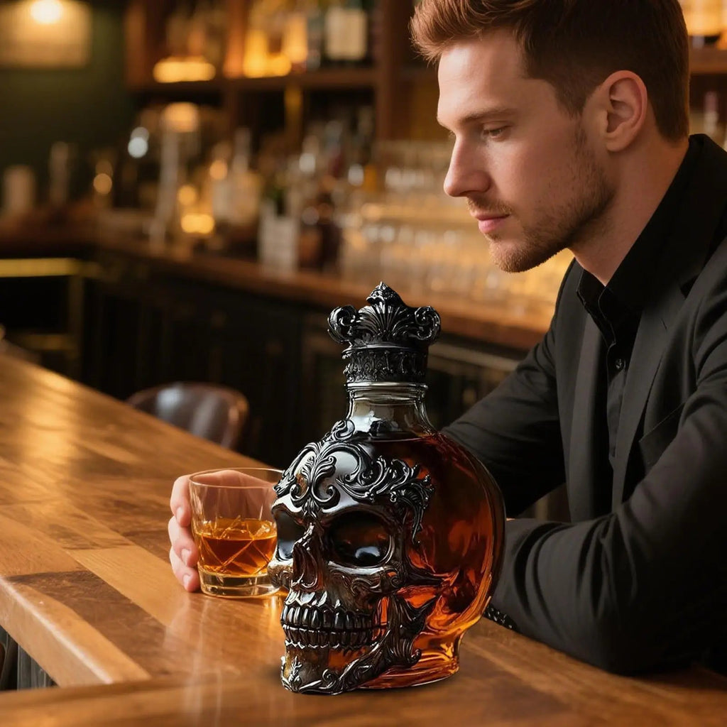 Skull King Whiskey Decanter – Gothic Glass Bottle for Liquor, Bourbon & Bar Decor - FairyLightTrees