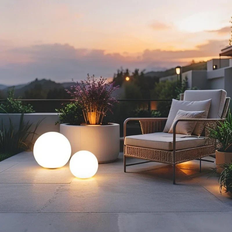 Spherical Garden Light - FairyLightTrees