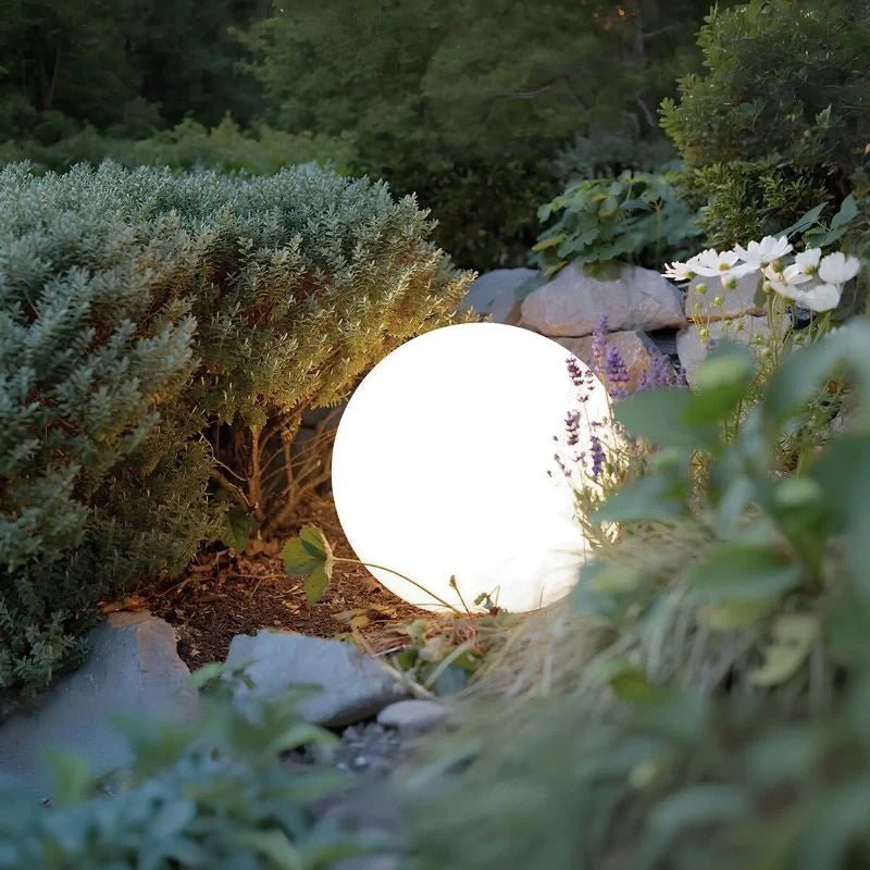 Spherical Garden Light - FairyLightTrees