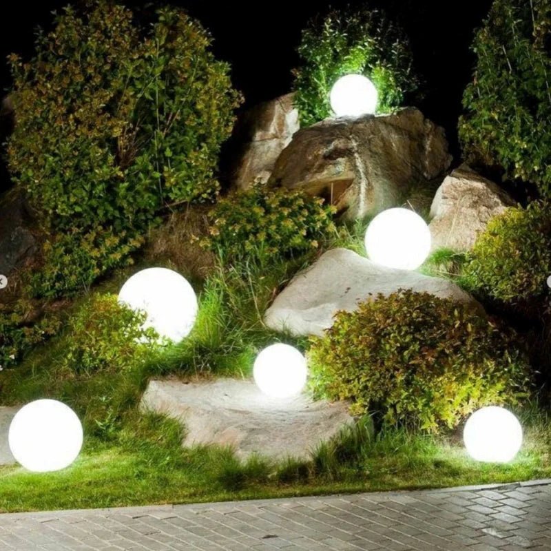 Spherical Garden Light - FairyLightTrees