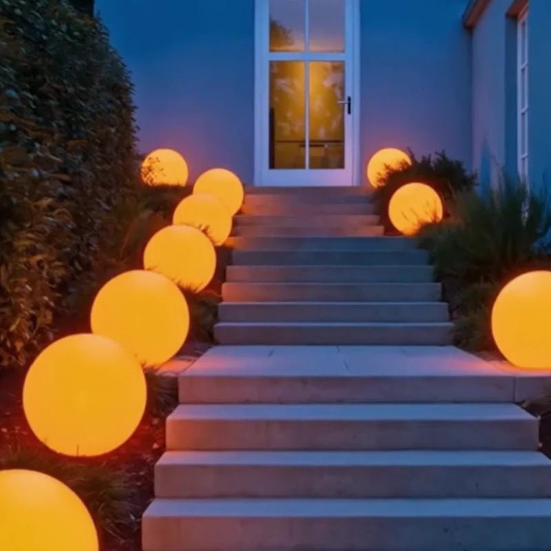 Spherical Garden Light - FairyLightTrees