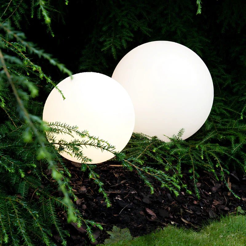 Spherical Garden Light - FairyLightTrees