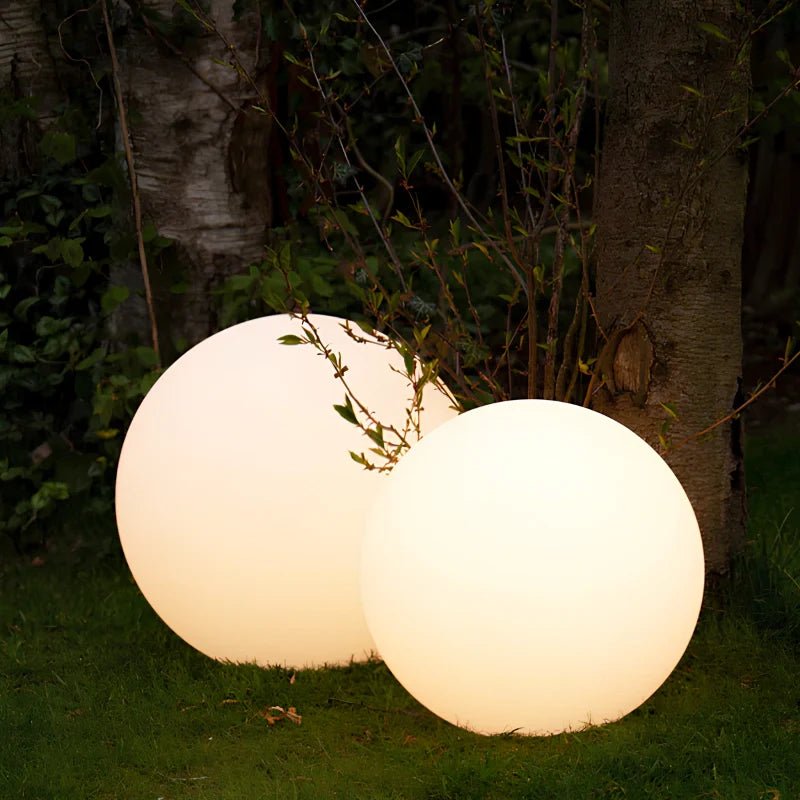 Spherical Garden Light - FairyLightTrees