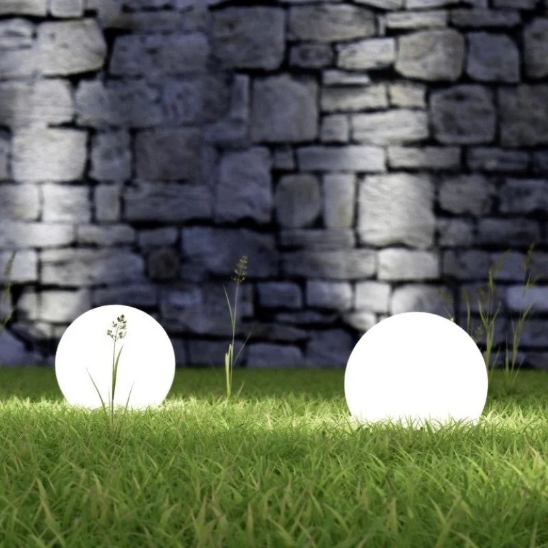 Spherical Garden Light - FairyLightTrees