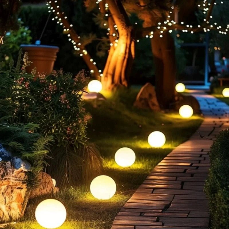 Spherical Garden Light - FairyLightTrees